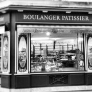 Paris photos MUST be taken in black and white