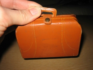 littlesuitcase1.jpg image